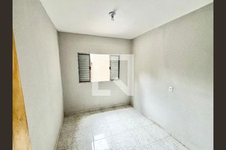 Quarto 1 de casa para alugar com 2 quartos, 55m² em Santana, São Paulo