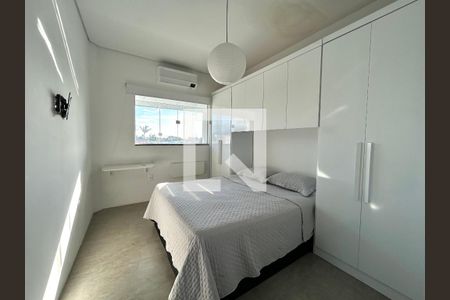 Quarto  de apartamento para alugar com 1 quarto, 53m² em Campeche, Florianópolis