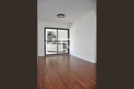 Detalhe - Sala e Sala de Jantar de apartamento para alugar com 2 quartos, 69m² em City América, São Paulo