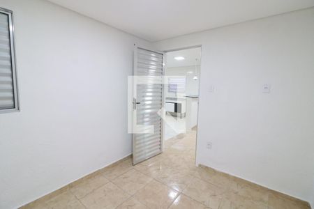 Quarto 2 de casa para alugar com 2 quartos, 70m² em Jardim Sindona, Osasco