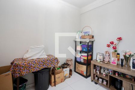Quarto 2 de apartamento para alugar com 2 quartos, 50m² em Jardim São Luís, São Paulo