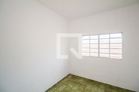 Quarto 2 de apartamento para alugar com 2 quartos, 70m² em Realengo, Rio de Janeiro