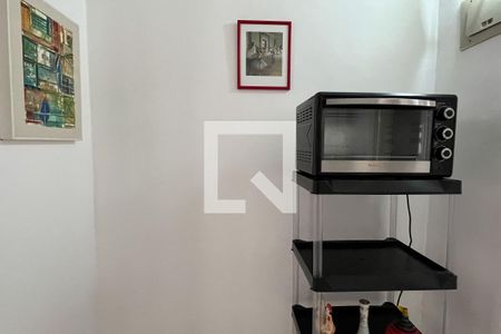 Cozinha e Área de Serviço de kitnet/studio para alugar com 1 quarto, 35m² em Gonzaga, Santos