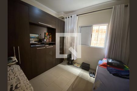 Casa à venda com 4 quartos, 154m² em Bussocaba, Osasco