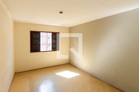 Quarto 2 de casa para alugar com 2 quartos, 180m² em Vila Constança, São Paulo