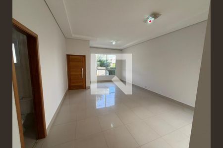 Sala de casa de condomínio para alugar com 3 quartos, 175m² em Parque Brasil 500, Paulínia