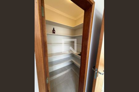 Closet de casa de condomínio para alugar com 3 quartos, 175m² em Parque Brasil 500, Paulínia