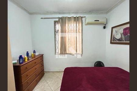 Quarto 1 de casa para alugar com 2 quartos, 120m² em Engenheiro Leal, Rio de Janeiro