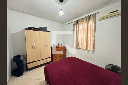 Quarto 1 de casa para alugar com 2 quartos, 120m² em Engenheiro Leal, Rio de Janeiro