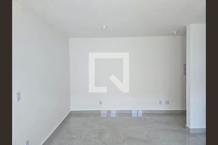 Sala  de apartamento para alugar com 2 quartos, 48m² em Jardim do Triunfo, Guarulhos