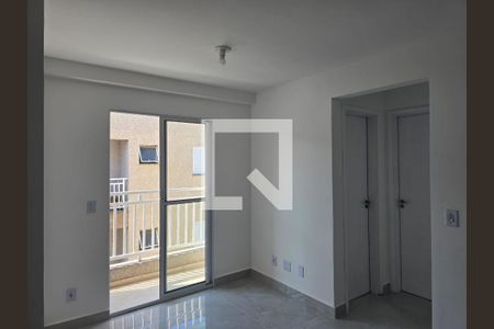 Sala  de apartamento para alugar com 2 quartos, 48m² em Jardim do Triunfo, Guarulhos