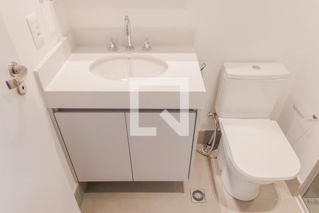 Banheiro de kitnet/studio para alugar com 1 quarto, 25m² em Jardim Paulista, São Paulo