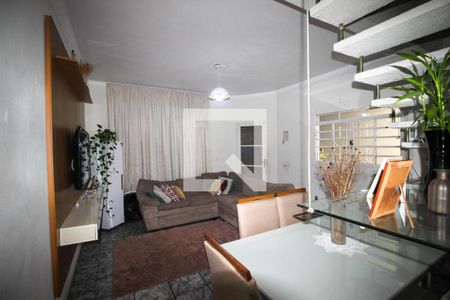 Sala de casa para alugar com 4 quartos, 178m² em Jardim Santa Lucia, Sorocaba