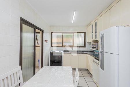 Cozinha de apartamento para alugar com 4 quartos, 180m² em  morro do sorocotuba, Guarujá