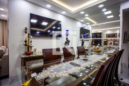 Apartamento para alugar com 3 quartos, 108m² em Cabral, Curitiba