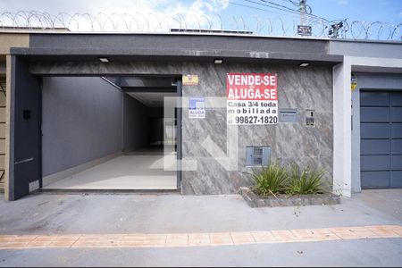 Casa à venda com 3 quartos, 120m² em Parque das Flores, Goiânia