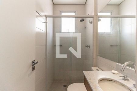 Banheiro de apartamento para alugar com 1 quarto, 33m² em Santa Cecilia, São Paulo