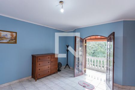Suite de casa à venda com 3 quartos, 184m² em Jardim Vivan, São Paulo