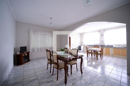 Cozinha de casa à venda com 3 quartos, 331m² em Vila Talarico, São Paulo