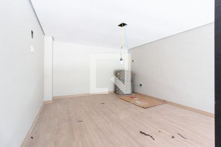 Quarto de kitnet/studio para alugar com 1 quarto, 34m² em Vila Galvão, Guarulhos