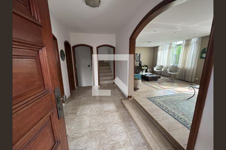Hall de Entrada de casa de condomínio à venda com 3 quartos, 253m² em Vila Madalena, São Paulo