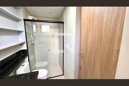 Banheiro de kitnet/studio para alugar com 1 quarto, 34m² em Vila Galvão, Guarulhos