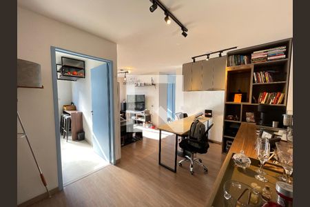 Sala de apartamento à venda com 2 quartos, 55m² em Jardim Ester, São Paulo
