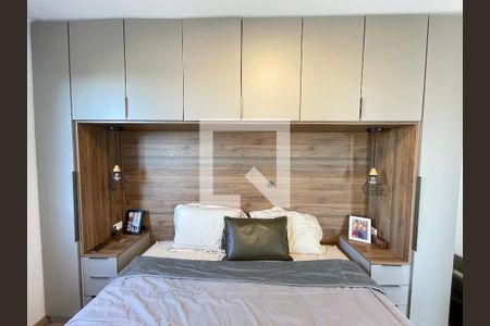 Quarto 1 de apartamento à venda com 2 quartos, 55m² em Jardim Ester, São Paulo