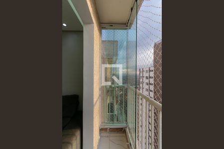 Varanda da Sala de apartamento para alugar com 2 quartos, 37m² em Vila Virginia, São Paulo