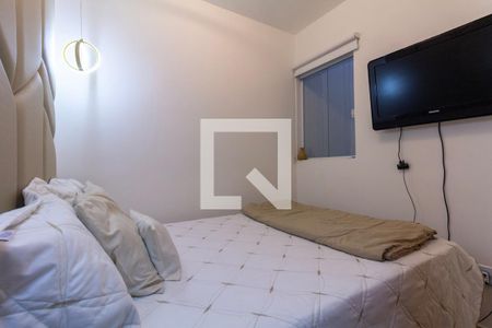 Quarto 1 de apartamento para alugar com 2 quartos, 40m² em Vila Santa Teresa, São Paulo