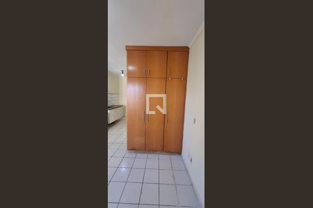 Quarto de kitnet/studio para alugar com 1 quarto, 25m² em Nova Aliança, Ribeirão Preto