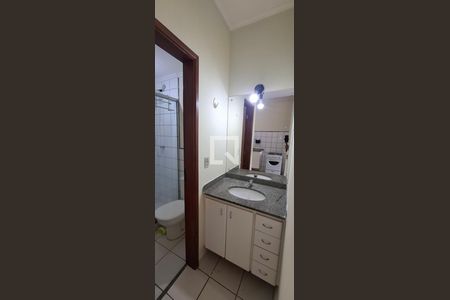 Banheiro de kitnet/studio para alugar com 1 quarto, 25m² em Nova Aliança, Ribeirão Preto