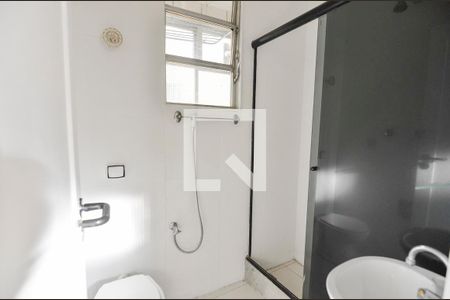 Banheiro de apartamento para alugar com 1 quarto, 32m² em Tijuca, Rio de Janeiro