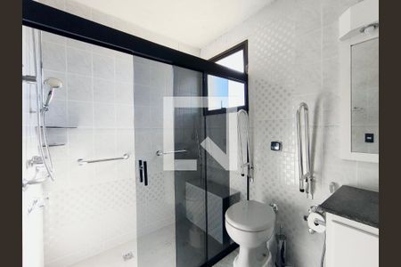 Banheiro da Suíte de apartamento à venda com 3 quartos, 94m² em Centro, Jundiaí