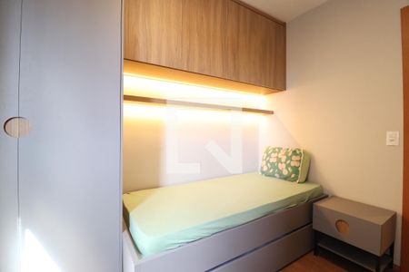 Quarto 1 de apartamento para alugar com 2 quartos, 59m² em Shopping Park, Uberlândia