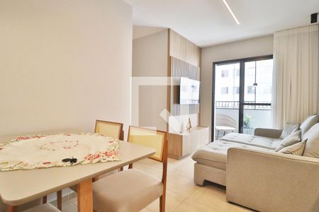 Sala de apartamento para alugar com 2 quartos, 59m² em Shopping Park, Uberlândia