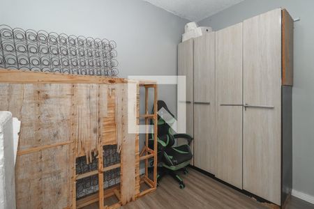 Quarto 2 de apartamento para alugar com 2 quartos, 40m² em Rubem Berta, Porto Alegre