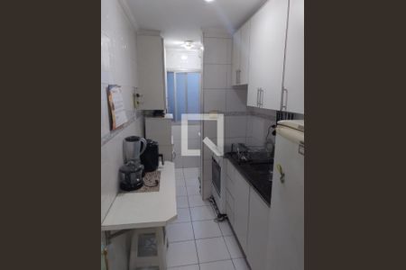 Cozinha de apartamento à venda com 2 quartos, 48m² em Vila Carrão, São Paulo
