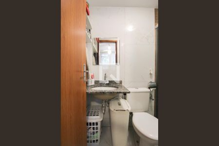 Banheiro da Suíte de apartamento à venda com 3 quartos, 70m² em Jardim Alvorada, Belo Horizonte