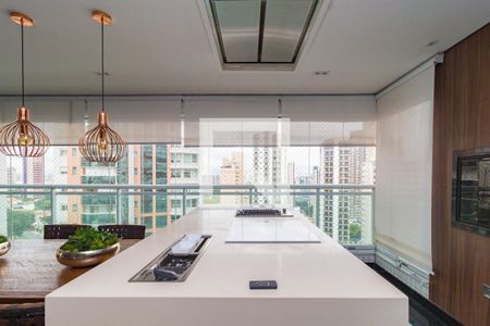 Varanda de apartamento para alugar com 4 quartos, 280m² em Jardim Analia Franco, São Paulo