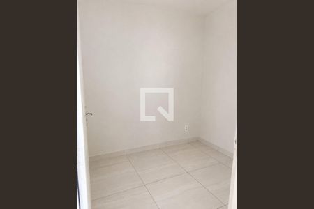 Quarto de apartamento para alugar com 3 quartos, 65m² em Setor Centro Oeste, Goiânia