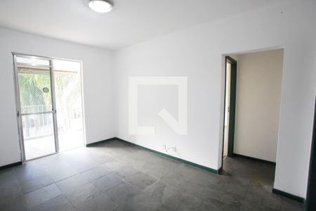 Sala de apartamento à venda com 2 quartos, 70m² em Pechincha, Rio de Janeiro