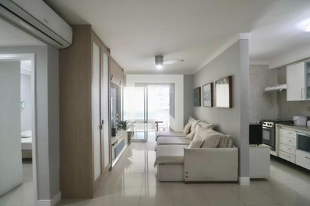 Sala de apartamento para alugar com 2 quartos, 99m² em Vila Alzira, Guarujá