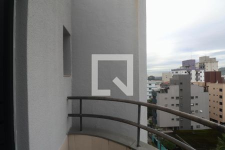 Varanda de apartamento para alugar com 3 quartos, 150m² em Jardim Las Palmas, Guarujá