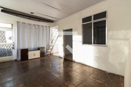 Sala de casa para alugar com 3 quartos, 112m² em Bento Ribeiro, Rio de Janeiro