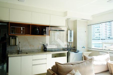Cozinha e Área de Serviço de apartamento à venda com 2 quartos, 45m² em Vila Aricanduva, São Paulo