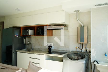 Cozinha e Área de Serviço de apartamento à venda com 2 quartos, 45m² em Vila Aricanduva, São Paulo