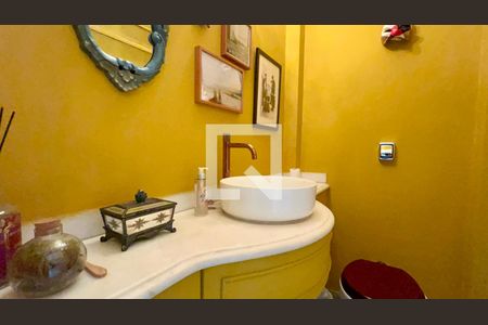 Lavabo de apartamento à venda com 3 quartos, 273m² em Cerqueira César, São Paulo