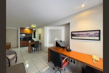 Sala de apartamento para alugar com 1 quarto, 45m² em Copacabana, Rio de Janeiro