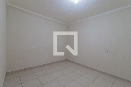 Quarto de casa para alugar com 1 quarto, 70m² em Vila Tavares, Mauá